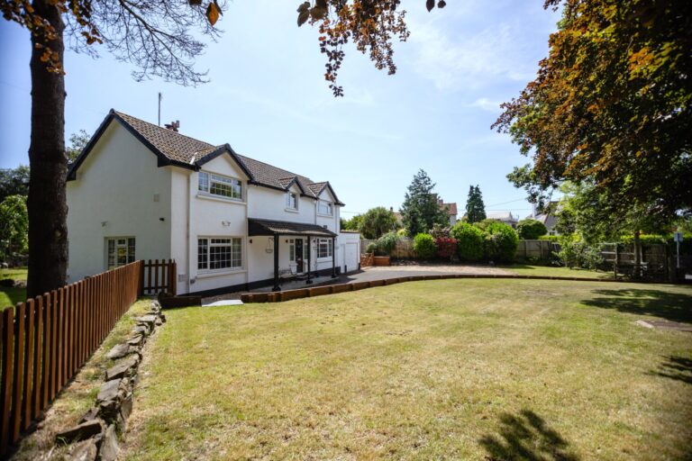 Fremington, Barnstaple, EX31