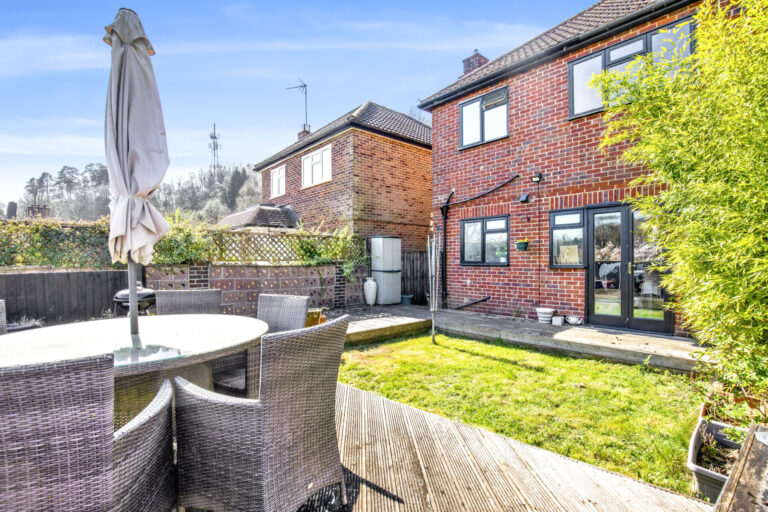 Cherry Tree Avenue, Haslemere, GU27