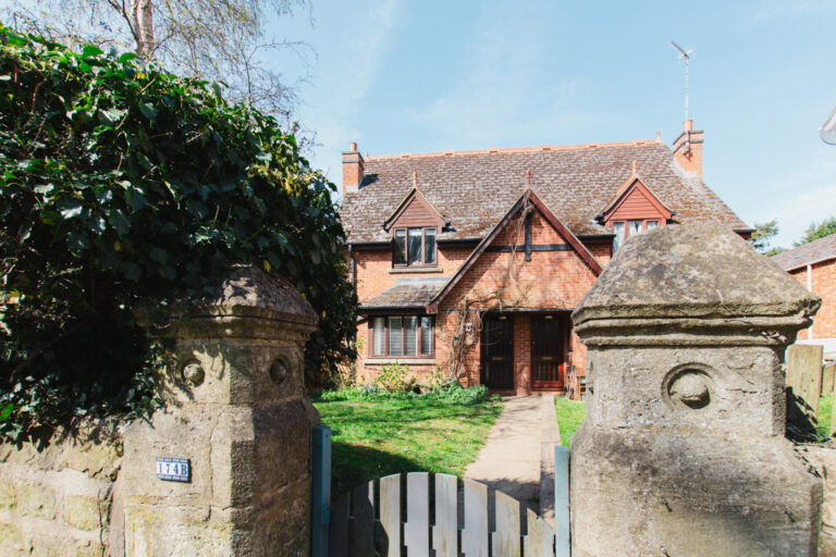 Broughton Road, Banbury, OX16