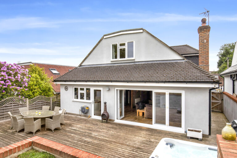 Ferndale Avenue, Chertsey, KT16