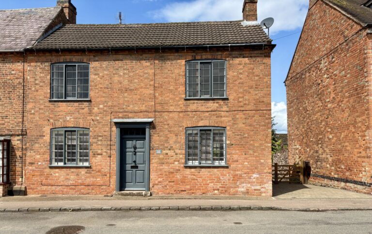 Long Street, Belton, LE12