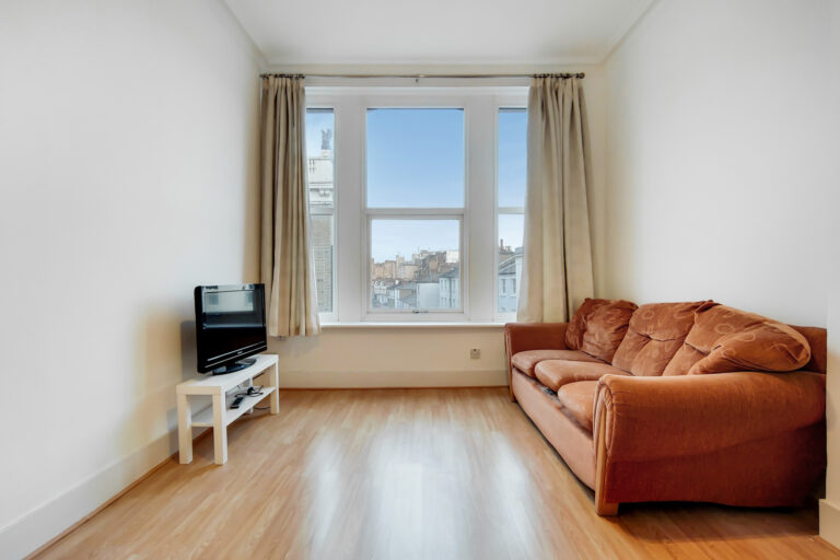 Earls Court Road, London, SW5