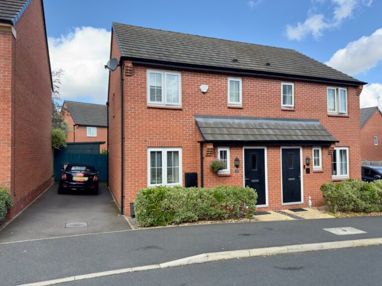 Mulberry Way, Rothley, LE7