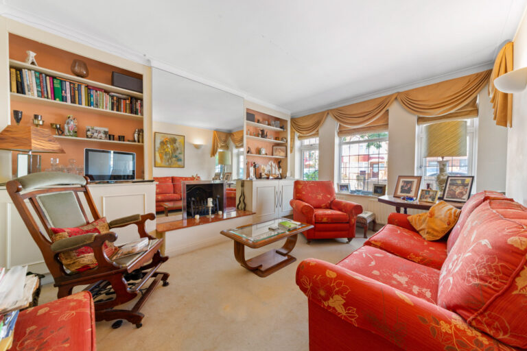 Hicks Avenue, Greenford, UB6