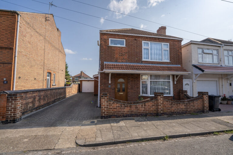 Thorneywood Road, Long Eaton, NG10