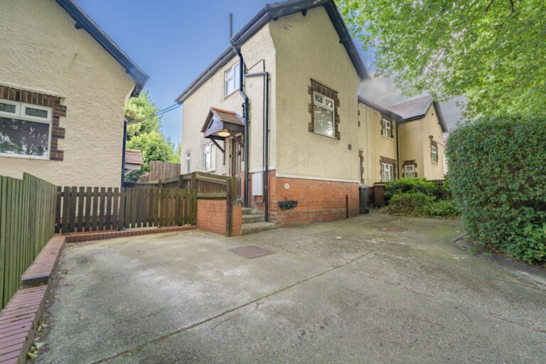 Queens Drive, Ilkeston, DE7