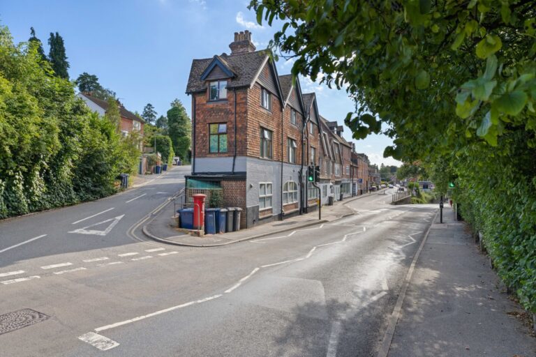 Kings Road, Haslemere, GU27