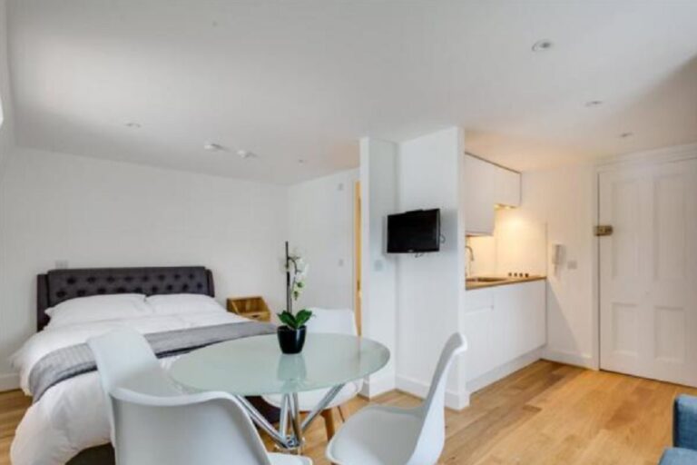 Coleherne Road, London, SW10