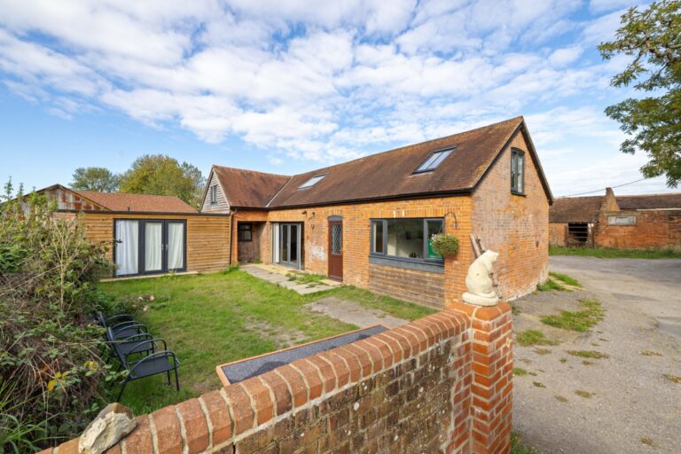 Oakhanger, Bordon, GU35