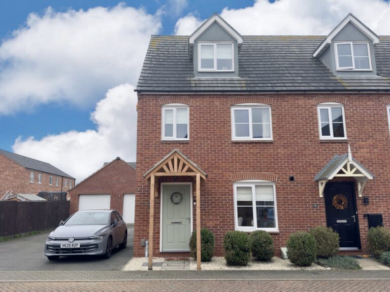 Magdalen Close, Syston, LE7