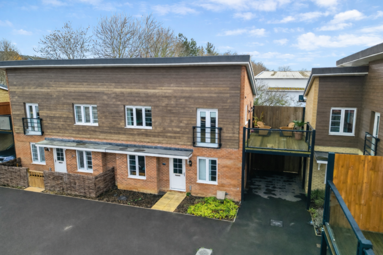 Holbrook Way, Barleythorpe, LE15