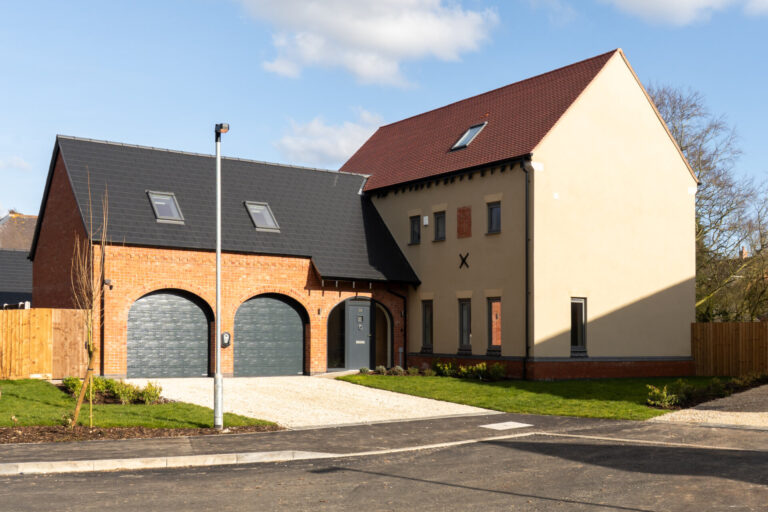 Desford Road, Kirby Muxloe, LE9