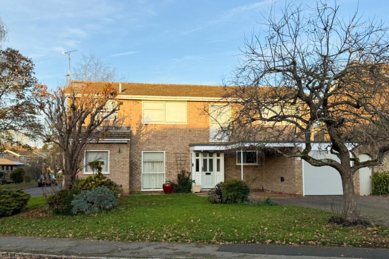 Colesbourne Road, Bloxham, OX15