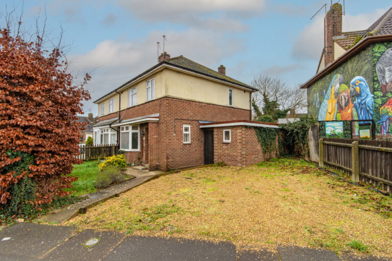 Flag Fen Road, Peterborough, PE1