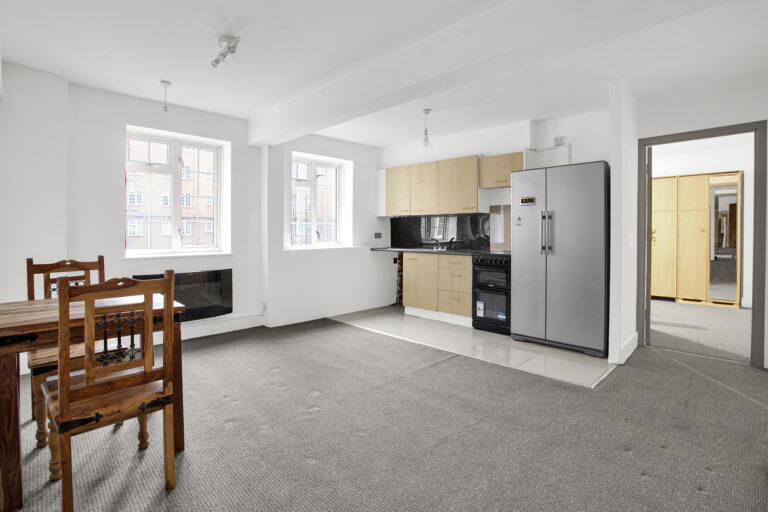 Goldhawk Road, Stamford Court Goldhawk Road, W6