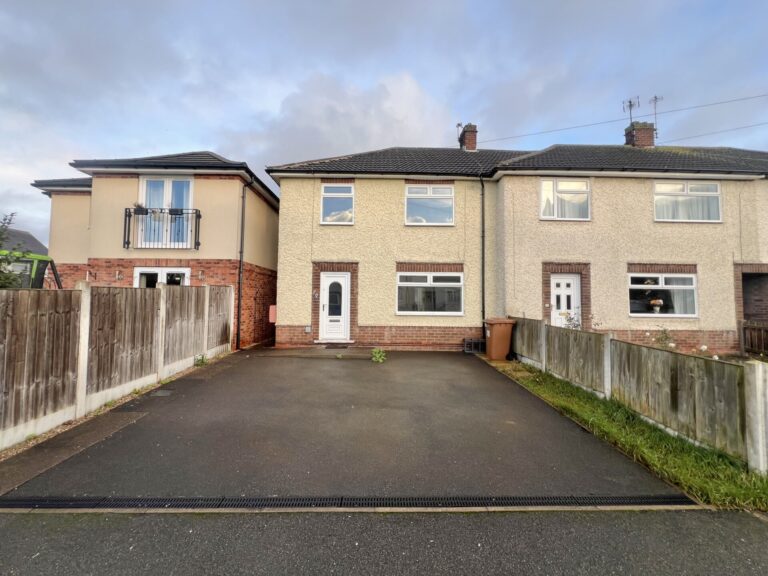Myrtle Avenue, Long Eaton, NG10