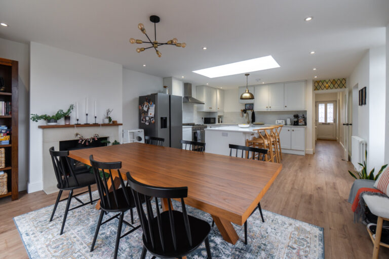 Curzon Avenue, Birstall, LE4