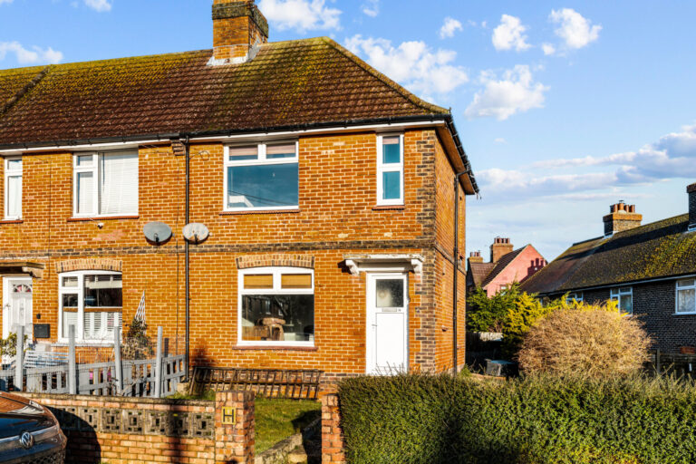 South Avenue, Eastbourne, BN20