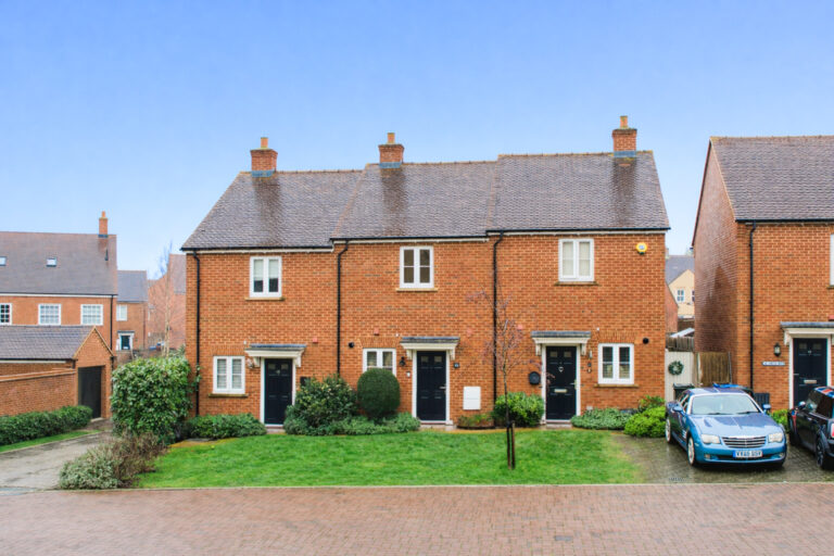 Hornton Drive, Banbury, OX16