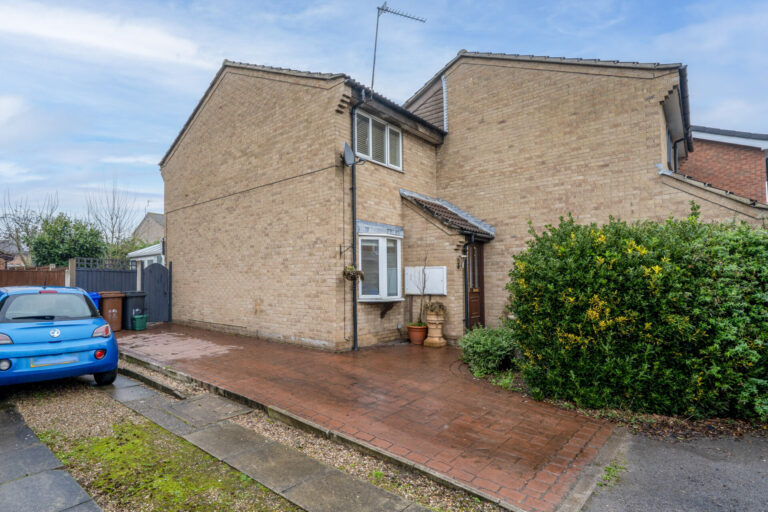 Grampian Way, Long Eaton, NG10