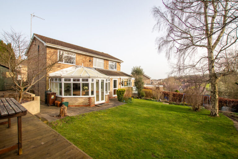 Balmoral Avenue, Banbury, OX16