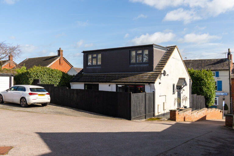 High Street, Great Glen, LE8