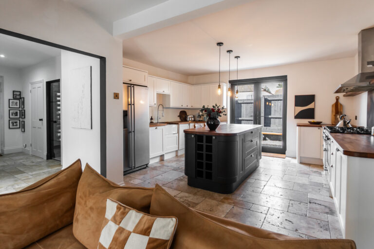 High Street, Great Glen, LE8