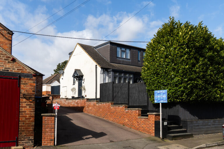 High Street, Great Glen, LE8