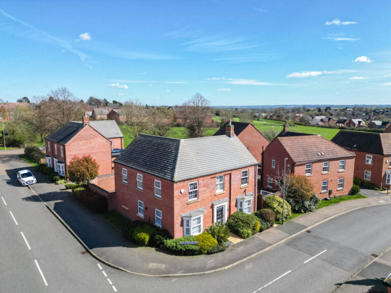 Longbreach Road, Kibworth Harcourt, LE8