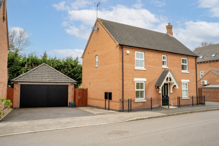 Circuit Drive, Long Eaton, NG10