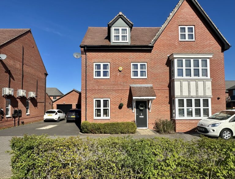 Frearson Road, Hugglescote, LE67