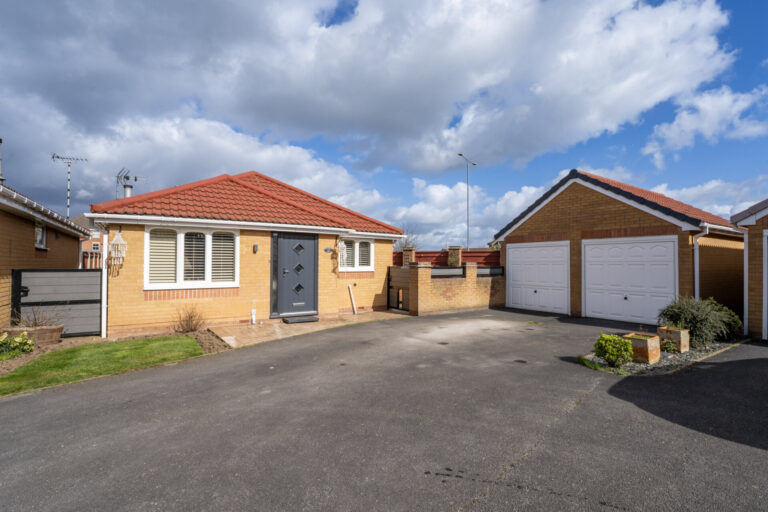 Hickton Drive, Beeston, NG9