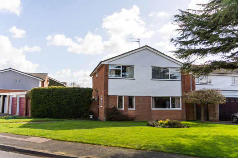 Firs Road, Houghton-On-The-Hill, LE7