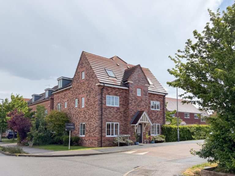 Summerhill Place, Market Harborough, LE16