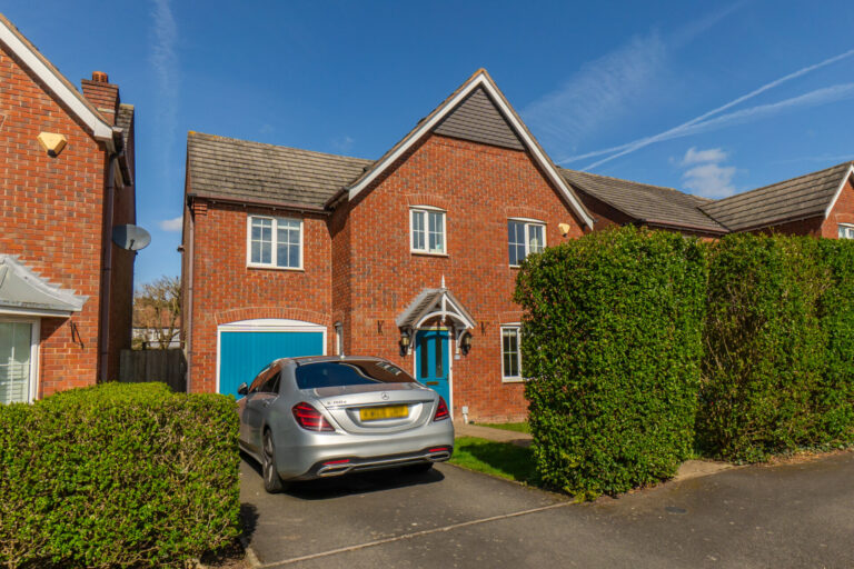 Pinfold Close, Hinckley, LE10
