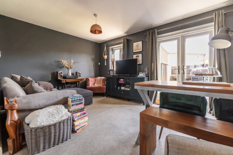 Buxton Crescent, Broughton Astley, LE9