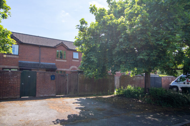 Webb Close, Banbury, OX16
