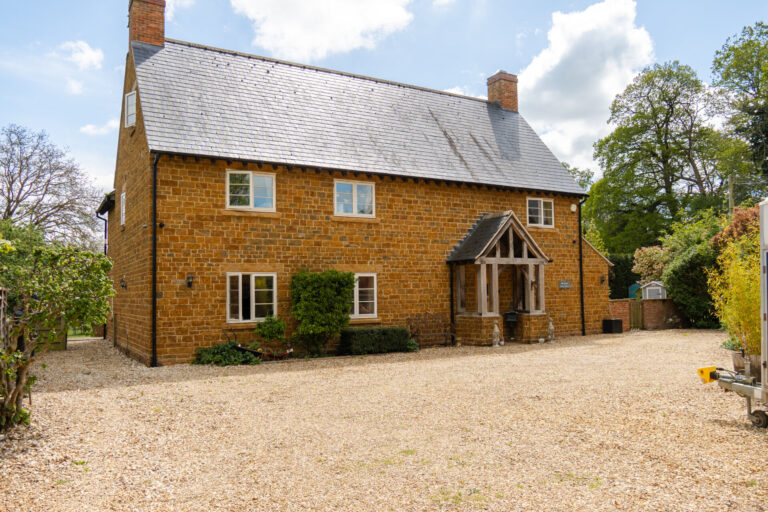 Lower Grove, Bodicote, OX15
