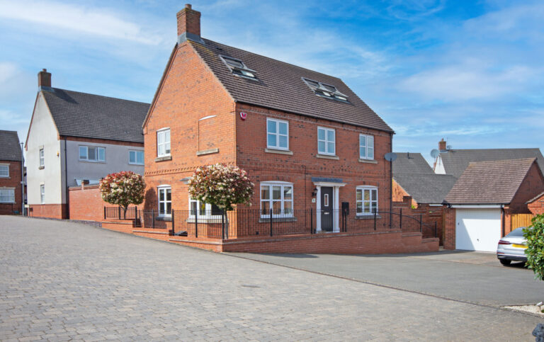 Spitfire Road, Castle Donington, DE74