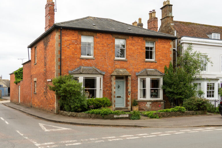 High Street, Culworth, OX17