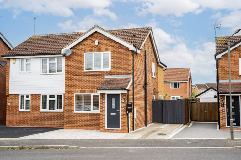 St. Albans Close, Long Eaton, NG10