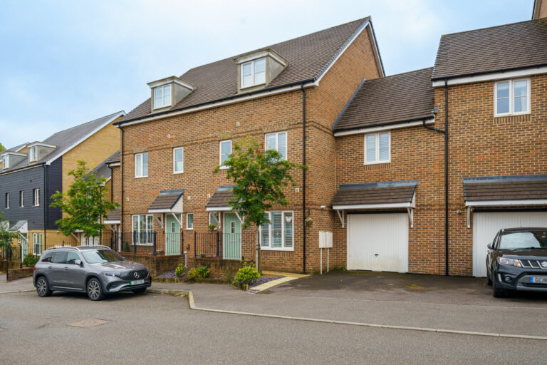 Millennium Way, Heathfield, TN21