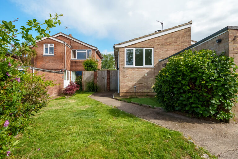 Farmland Way, Hailsham, BN27