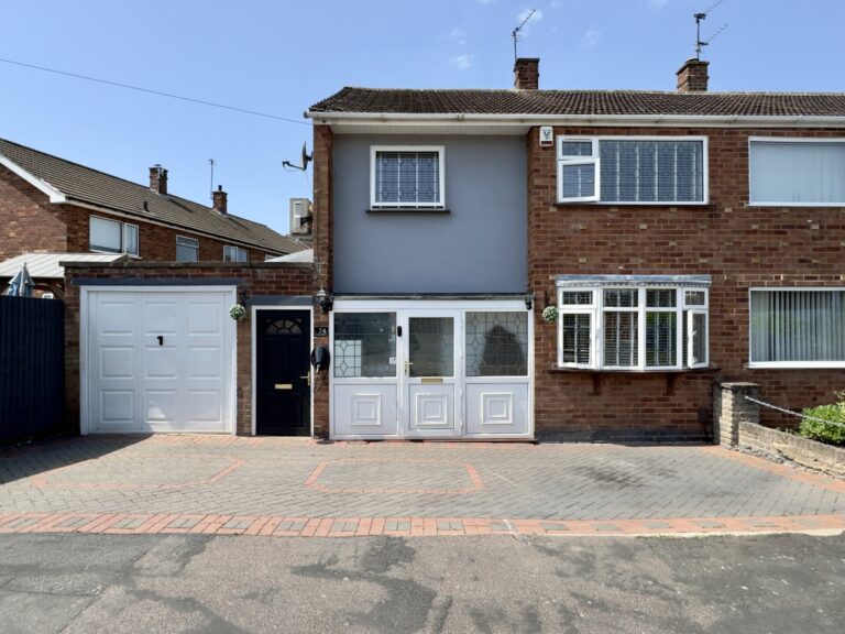 Allington Drive, Birstall, LE4