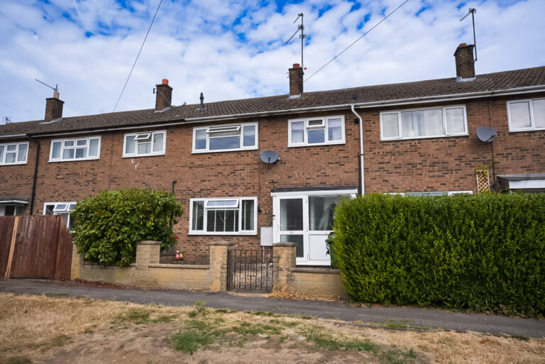 Campden Close, Exton, LE15