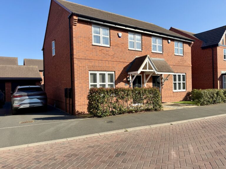 Jamie Marcus Way, Oadby, LE2